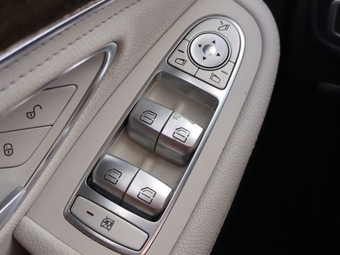 Used 2016 Mercedes-Benz C 300 C 300 image 22