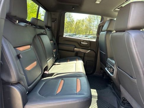 Used 2021 GMC Sierra 2500 AT4 w/ AT4 Premium Plus Package AWD/4WD image 28