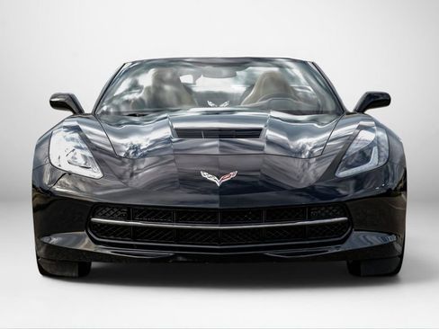 Used 2018 Chevrolet Corvette Stingray Convertible Z51 2LT RWD image 4