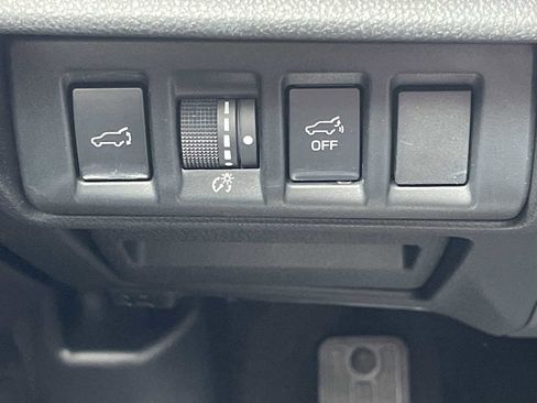 Certified 2025 Subaru Outback Onyx Edition w/ Popular Package #2 AWD/4WD image 27