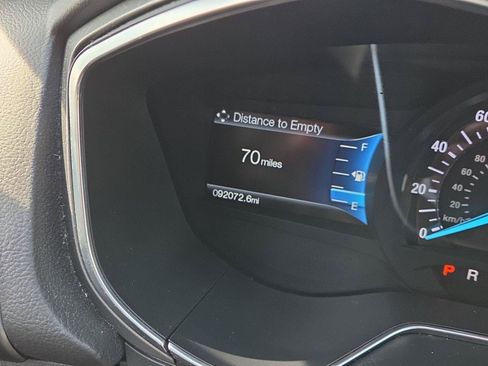 Used 2016 Ford Fusion Titanium FWD image 15