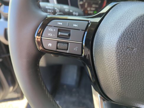 New 2025 Honda Pilot EX-L image 23