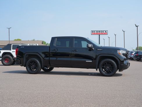 Used 2019 GMC Sierra 1500 Elevation w/ Elevation Value Package AWD/4WD image 2