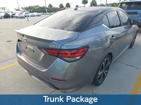 Used 2023 Nissan Sentra SR w/ SR Premium Package FWD image 3