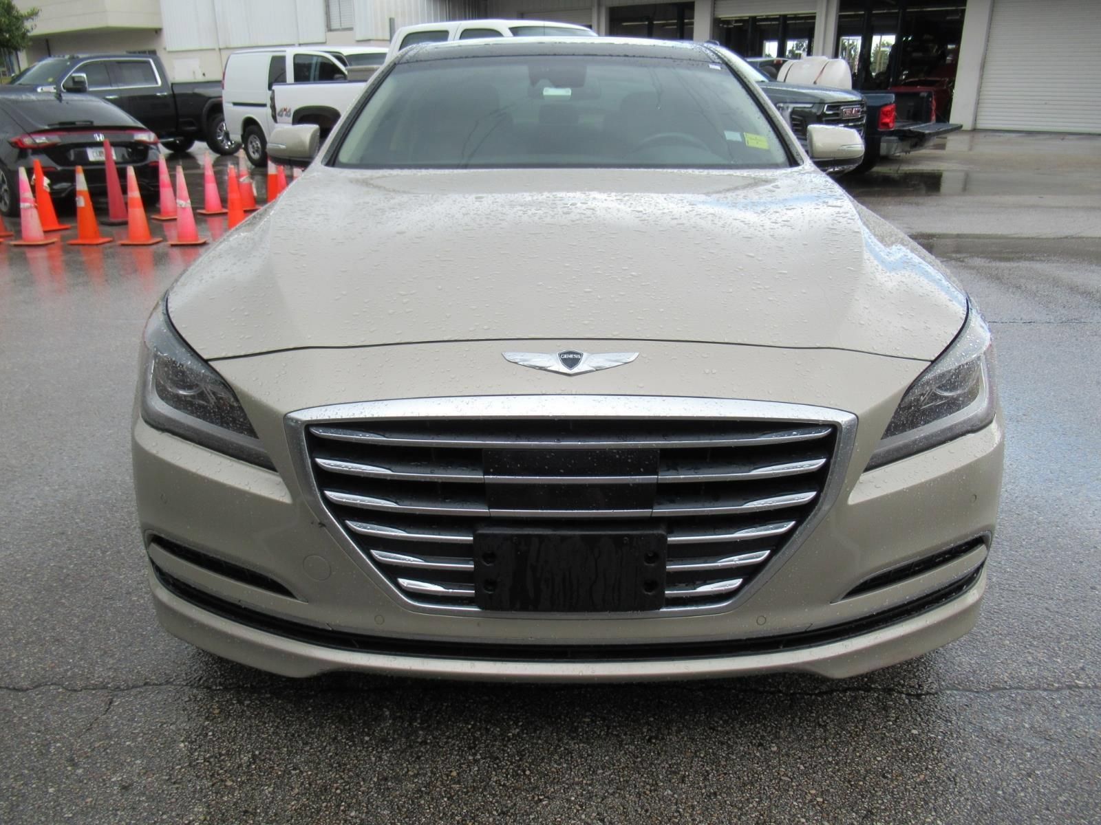 Used 2015 Hyundai Genesis 3.8 w/ Option Group 03 RWD image 3