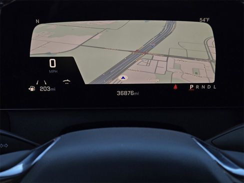 Used 2025 Chevrolet Traverse LT image 6