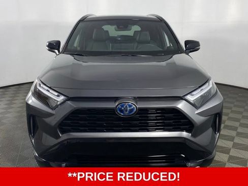 Used 2024 Toyota RAV4 XSE AWD/4WD image 2