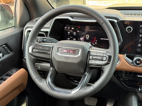 New 2026 GMC Canyon AT4 image 24