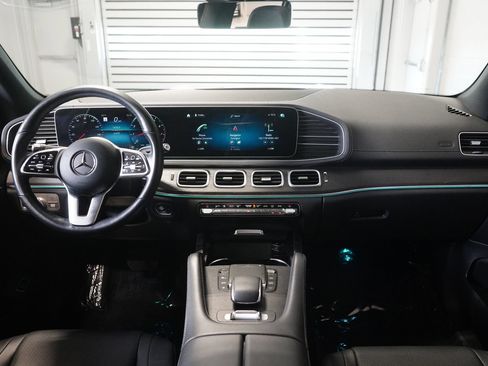 Certified 2023 Mercedes-Benz GLS 450 4MATIC image 15