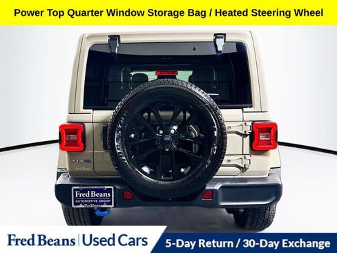Used 2022 Jeep Wrangler Unlimited Sahara w/ Cold Weather Group image 7
