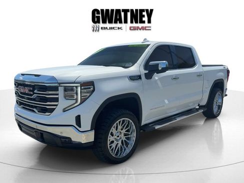 Used 2025 GMC Sierra 1500 SLT w/ SLT Premium Plus Package AWD/4WD image 1