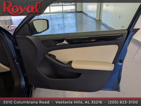 Used 2017 Volkswagen Jetta SEL image 7
