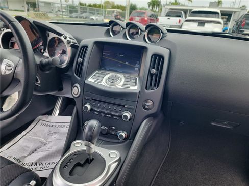 Used 2014 Nissan 370Z Touring w/ Sport Package RWD image 22