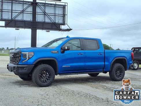 Used 2023 GMC Sierra 1500 AT4X AWD/4WD image 17