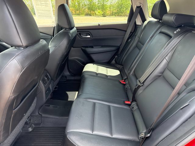 Certified 2022 Nissan Rogue SV w/ SV Premium Package FWD image 11