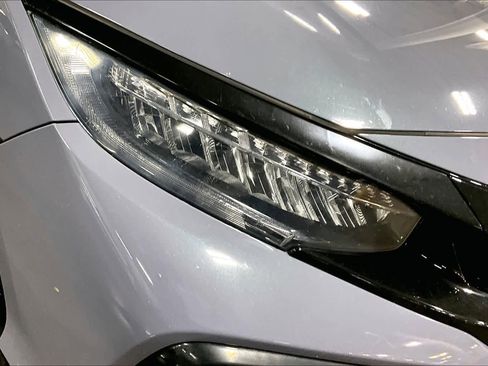 Used 2020 Honda Civic Sport Touring image 28