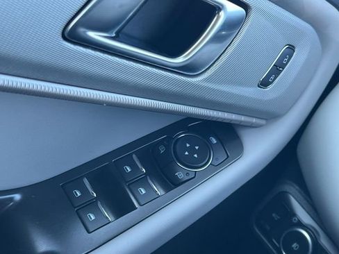 Used 2026 Ford Explorer Active w/ Active Comfort Package image 26