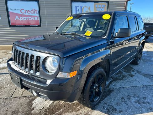 Used 2015 Jeep Patriot Sport w/ Power Value Group image 1