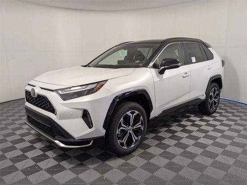 New 2025 Toyota RAV4 XSE image 2