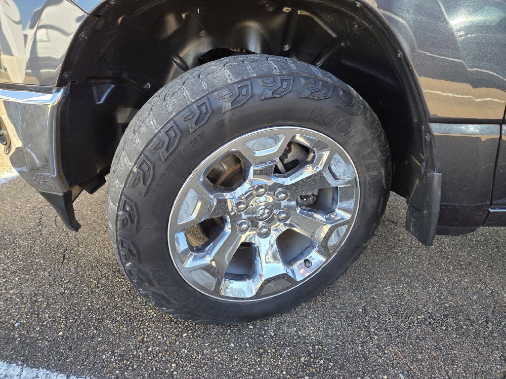 Used 2019 RAM 1500 Big Horn AWD/4WD image 7