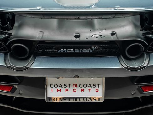 Used 2022 McLaren 720S Performance RWD image 16