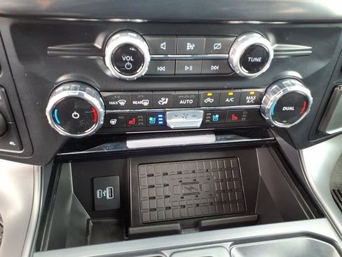 Used 2024 Ford F150 Lariat w/ Equipment Group 502A High AWD/4WD image 29