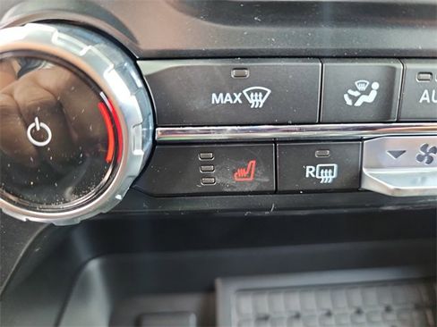 New 2025 Ford F150 XLT w/ Equipment Group 303A High image 23