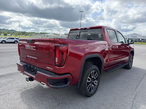 Used 2026 GMC Sierra 1500 AT4 w/ AT4 Premium Package AWD/4WD image 4