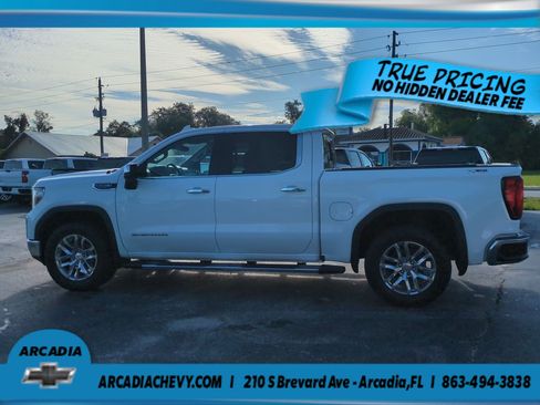 Used 2022 GMC Sierra 1500 SLT w/ SLT Premium Plus Package AWD/4WD image 7