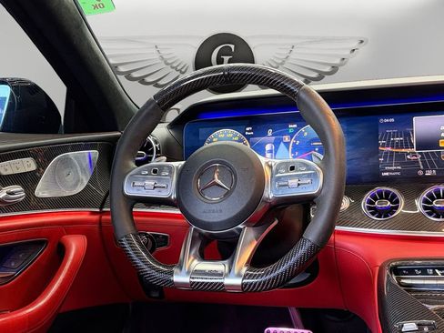 Used 2019 Mercedes-Benz AMG GT 63 S image 11