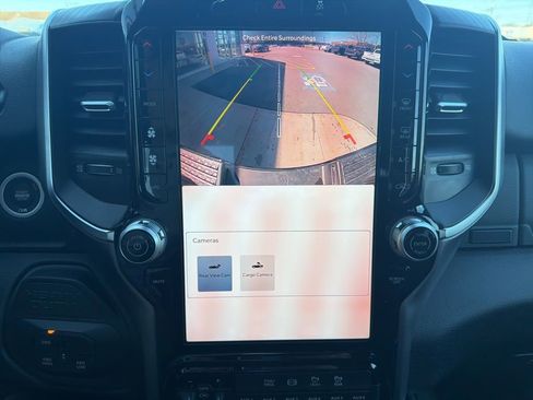 New 2026 RAM 3500 Big Horn AWD/4WD image 27