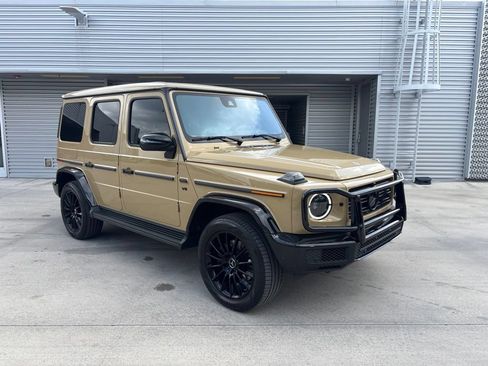 Used 2024 Mercedes-Benz G 550 image 3