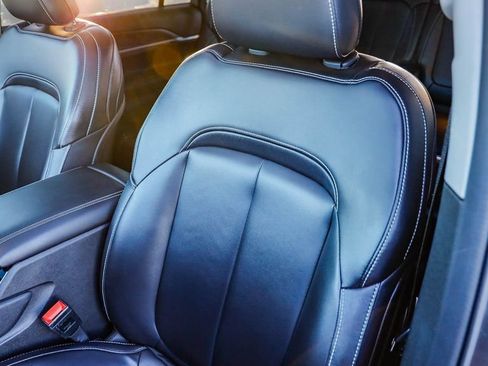 Certified 2023 Jeep Grand Cherokee L Limited image 27