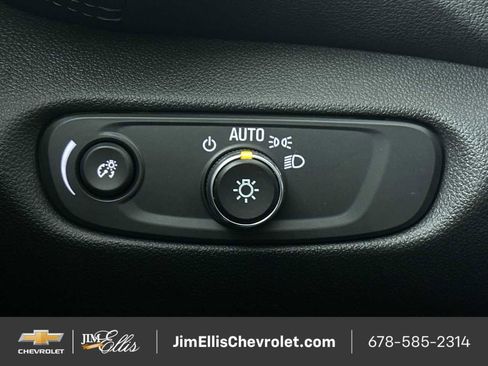 Certified 2025 Chevrolet Blazer LT image 18