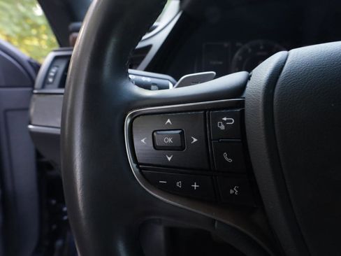 Used 2022 Lexus ES 350 w/ Premium Package image 23