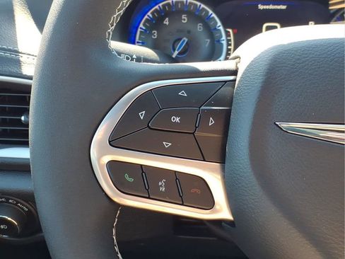 New 2026 Chrysler Pacifica Select FWD image 22
