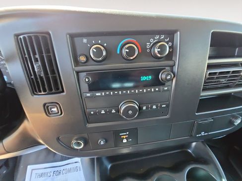 Used 2024 GMC Savana 2500 w/ Driver Convenience Package RWD image 12