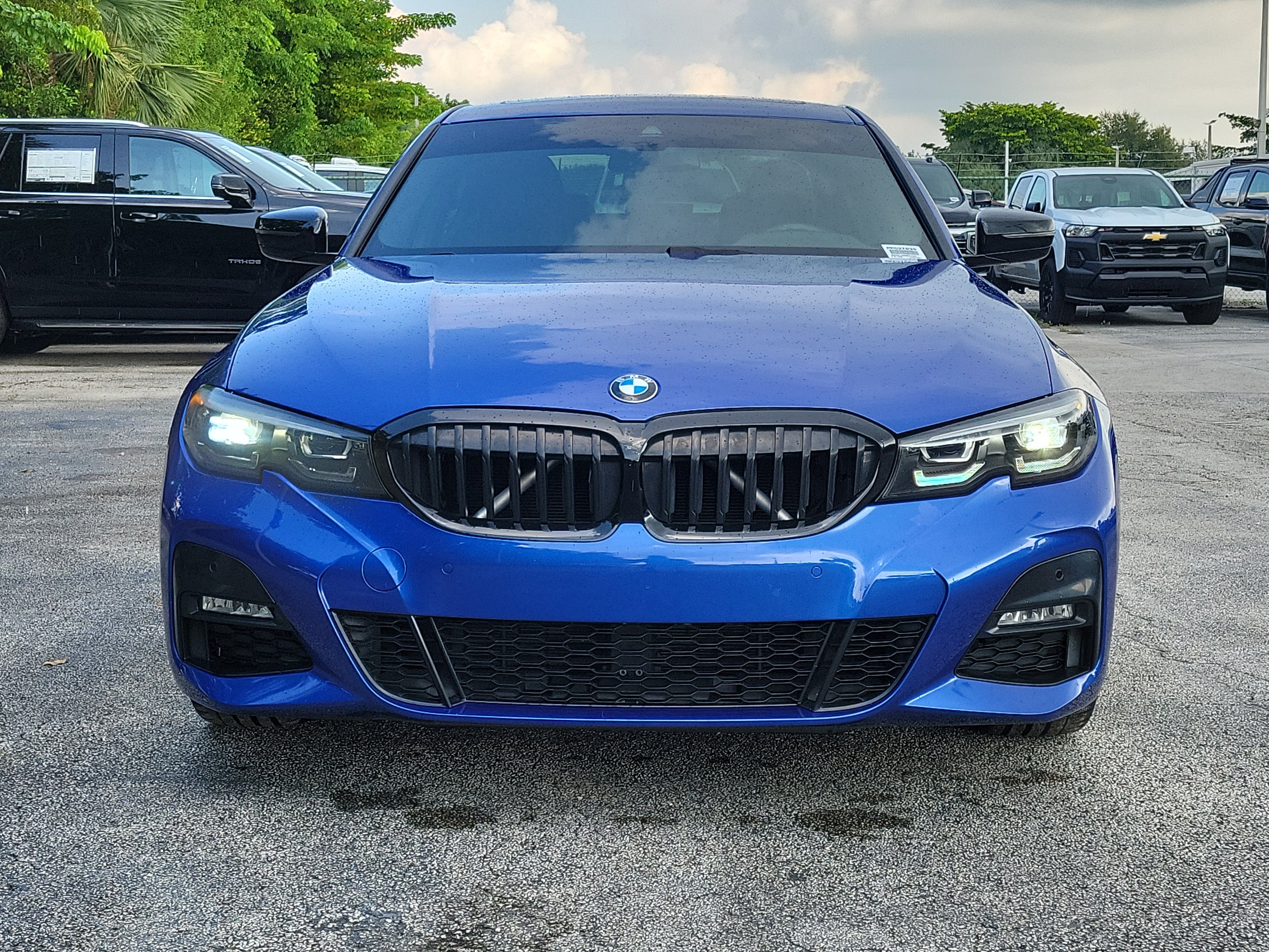 Used 2022 BMW 330i Sedan w/ M Sport Package RWD image 8