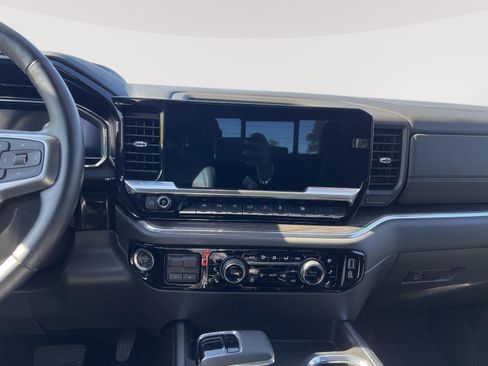 Used 2023 Chevrolet Silverado 1500 LTZ w/ LTZ Premium Package image 17