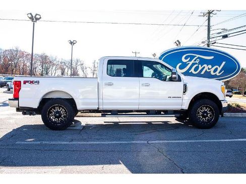 Certified 2017 Ford F250 Lariat w/ Chrome Package image 1