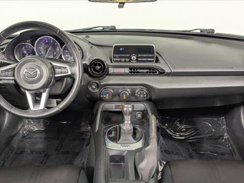 Used 2016 MAZDA MX-5 Miata Sport image 21