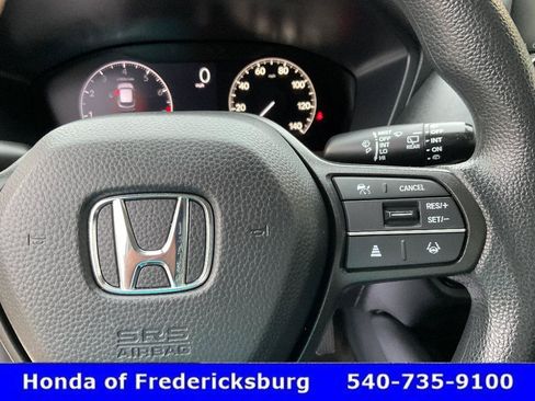 Certified 2024 Honda HR-V LX image 31