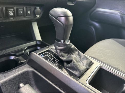 Used 2021 Toyota Tacoma TRD Sport image 28