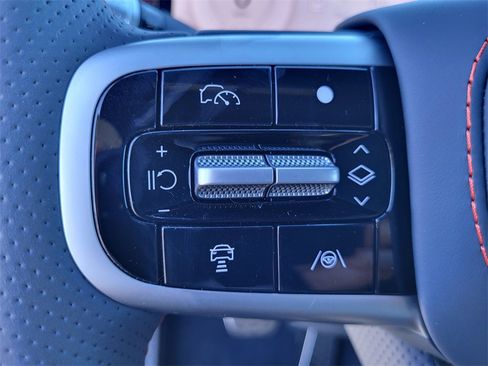 New 2026 Genesis GV80 3.5T e-SC image 16