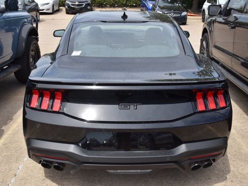 Certified 2026 Ford Mustang GT Premium RWD image 6