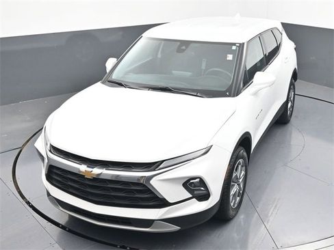 Used 2023 Chevrolet Blazer LT image 38