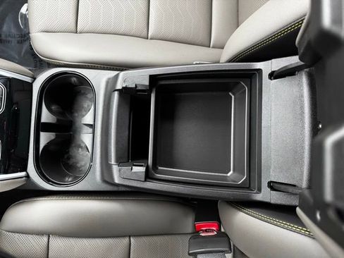 New 2026 Chevrolet Colorado ZR2 image 21