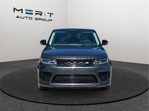 Used 2019 Land Rover Range Rover Sport HST image 3