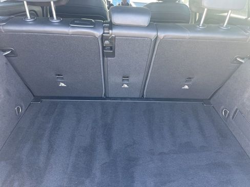 Used 2021 Mercedes-Benz GLA 250 4MATIC image 8