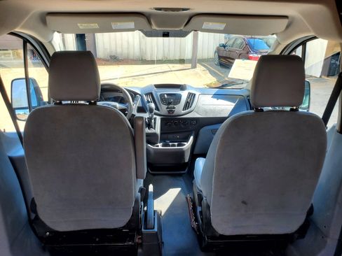 Used 2015 Ford Transit 150 130 Low Roof RWD image 24
